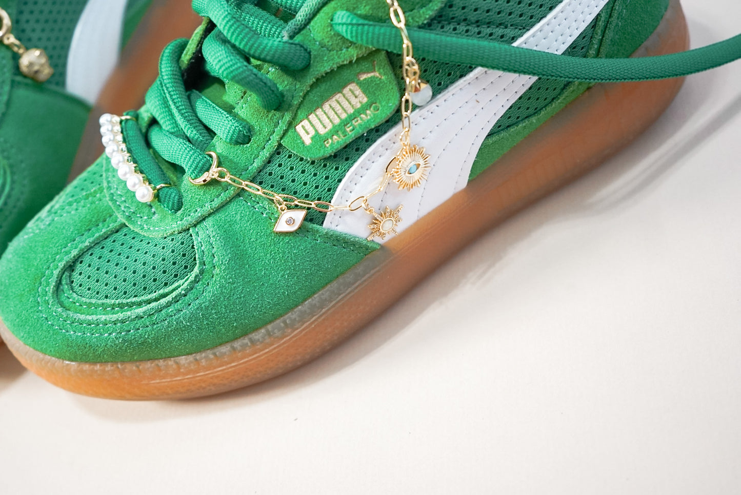 Good Energy Shoe Swag Set