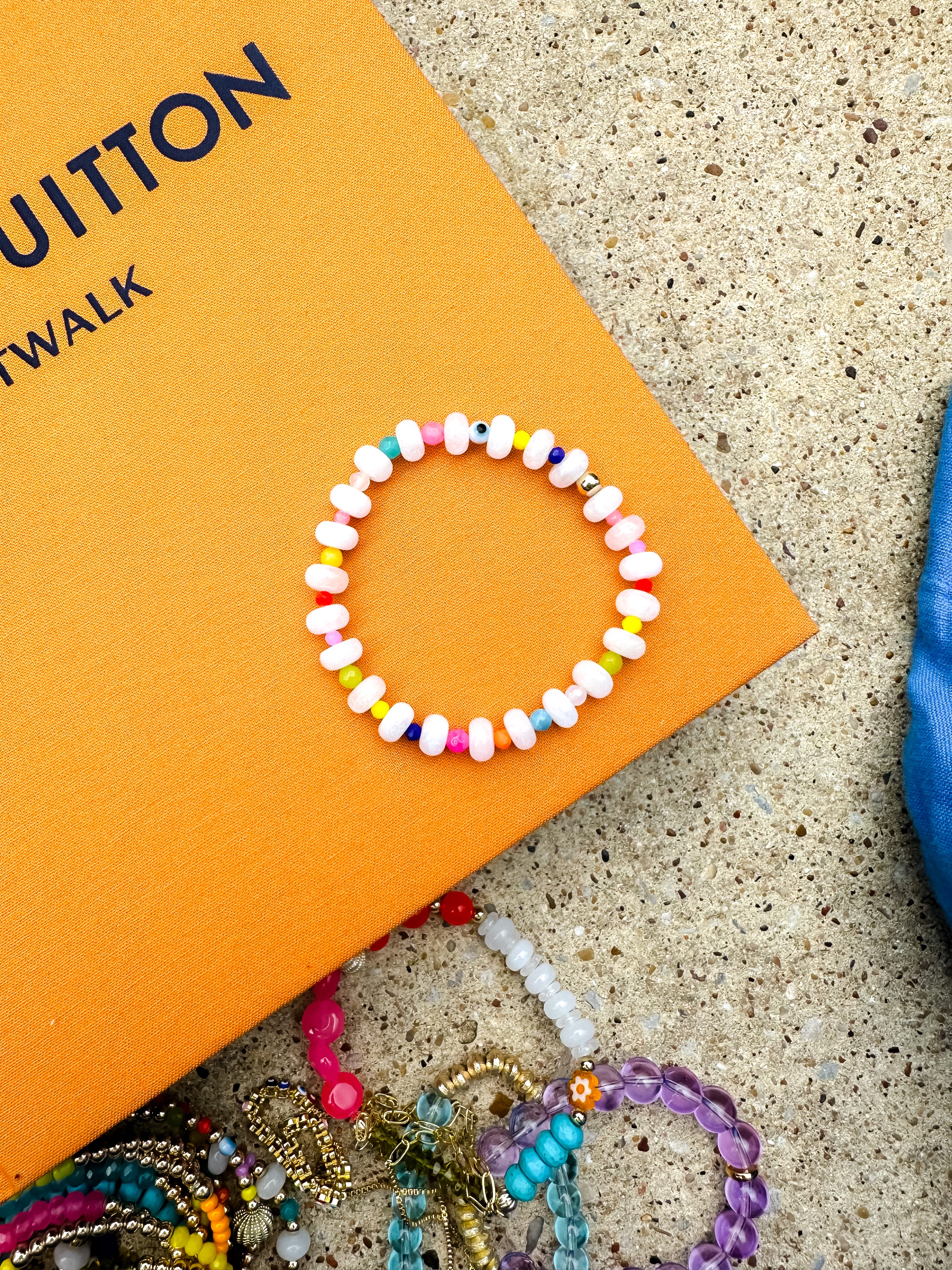 The Iris | Vibrant